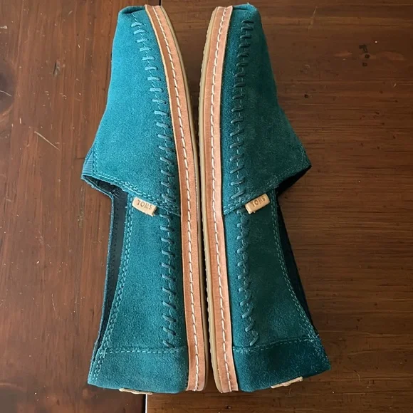 TOMS Suede Leather Alpargata / Espadrille - Picture 2 of 5